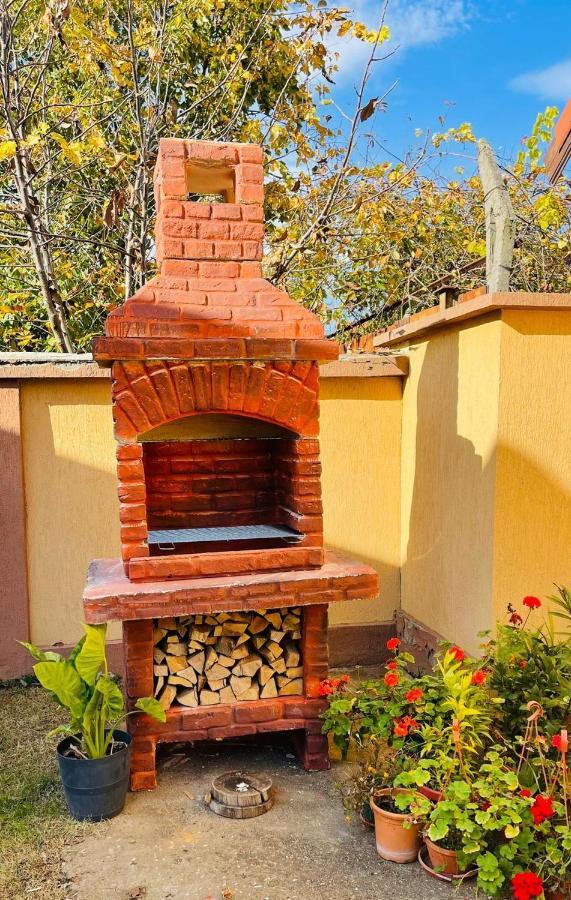 דירות Târgu Jiu Leto House מראה חיצוני תמונה