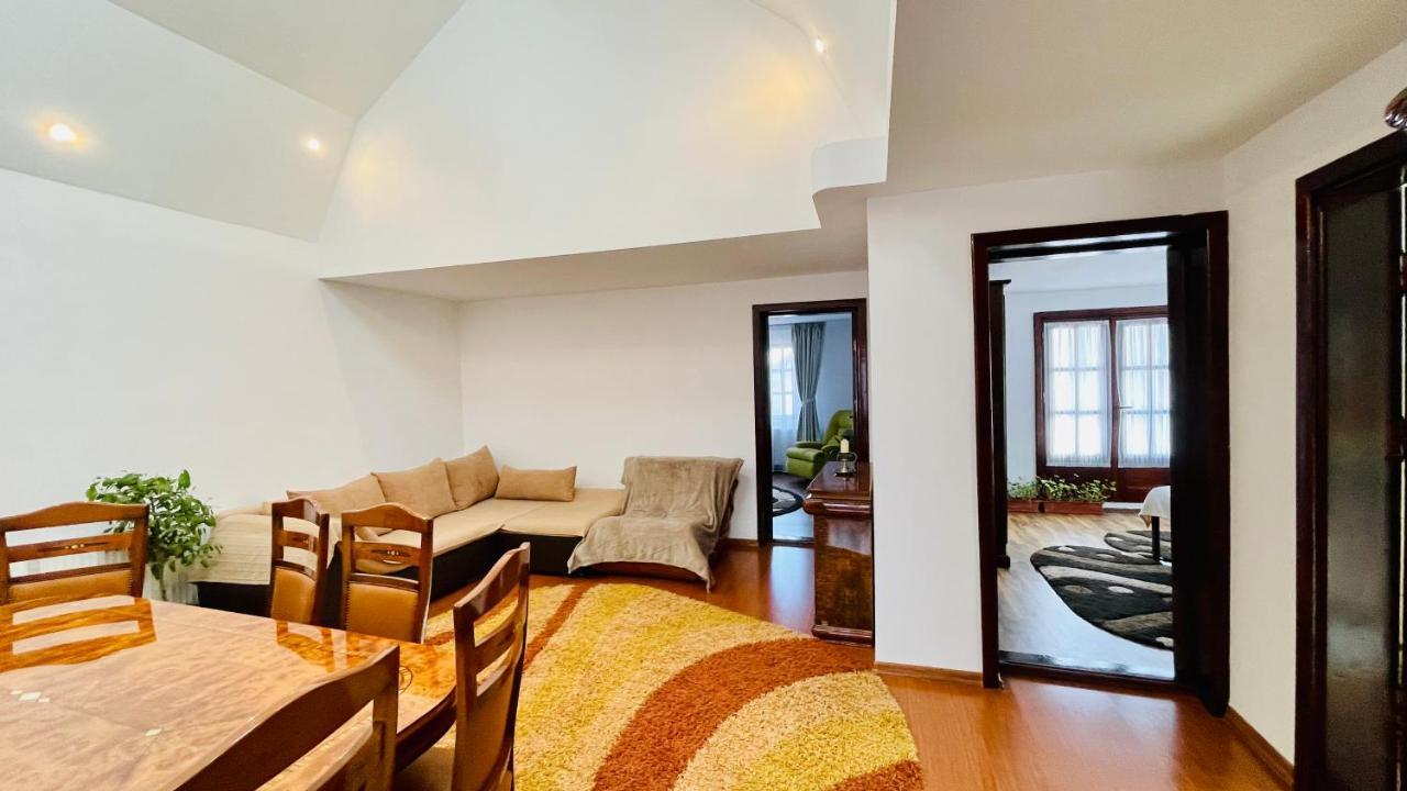 דירות Târgu Jiu Leto House מראה חיצוני תמונה